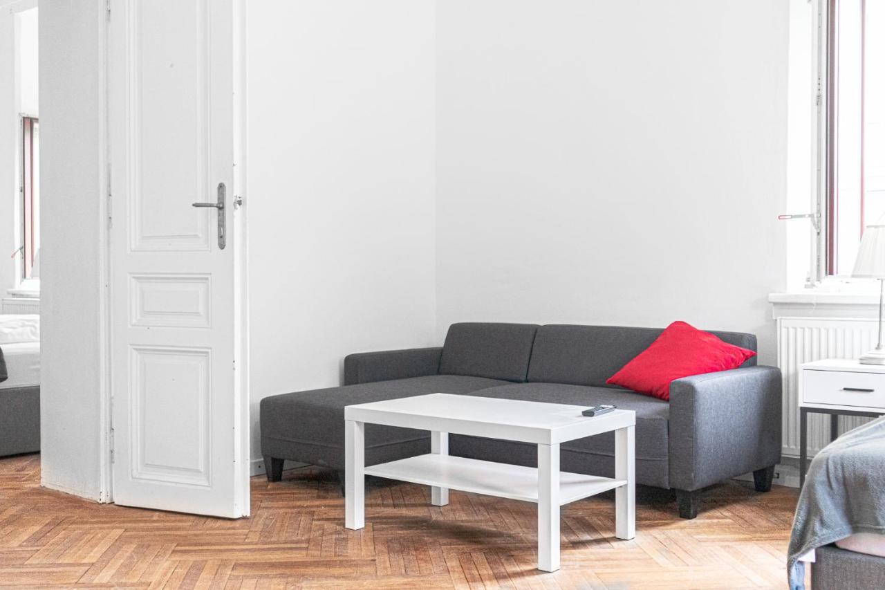 Joyful At Superb Location Near Akh Hospital * Wien