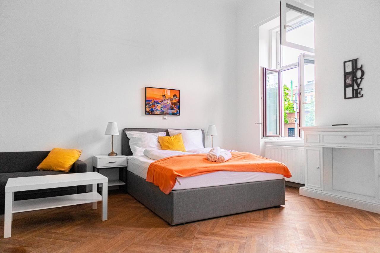 Joyful At Superb Location Near Akh Hospital * Wien