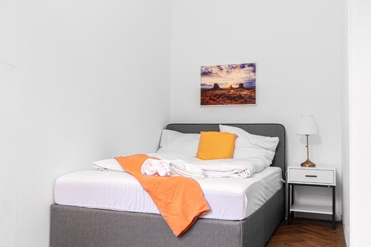 Apartment Joyful At Superb Location Near Akh Hospital Wien