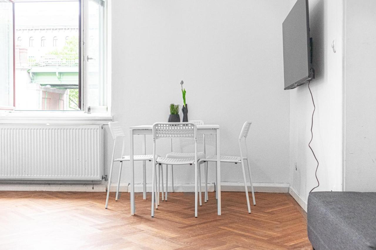 Joyful At Superb Location Near Akh Hospital Apartment Wien