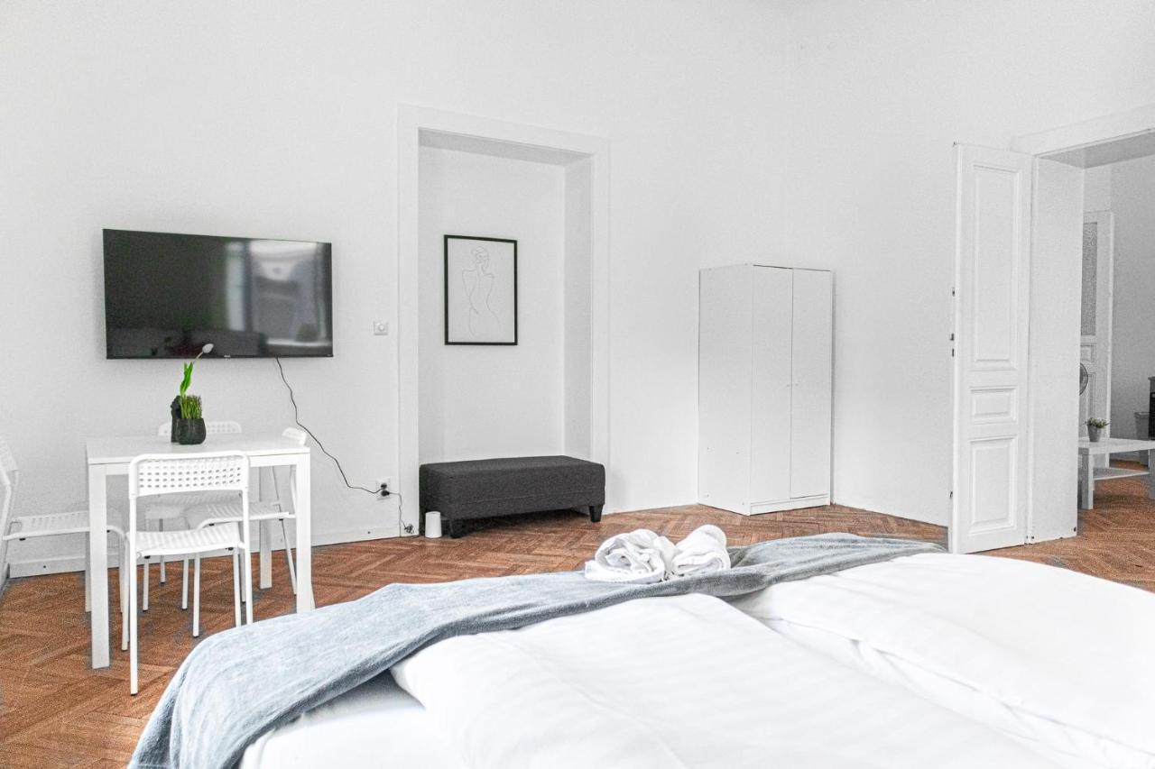 Joyful At Superb Location Near Akh Hospital Apartment Wien